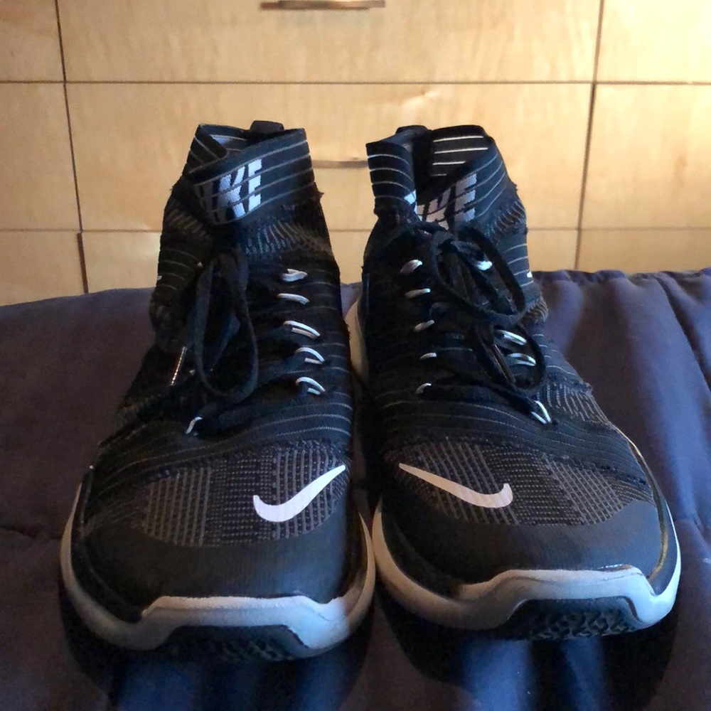 Nike Trainers/Running Shoes